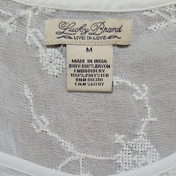 Lucky Brand Cream Lace Blouse with Flutter Sleeves Delicate Embroidery - Picture 5 of 8